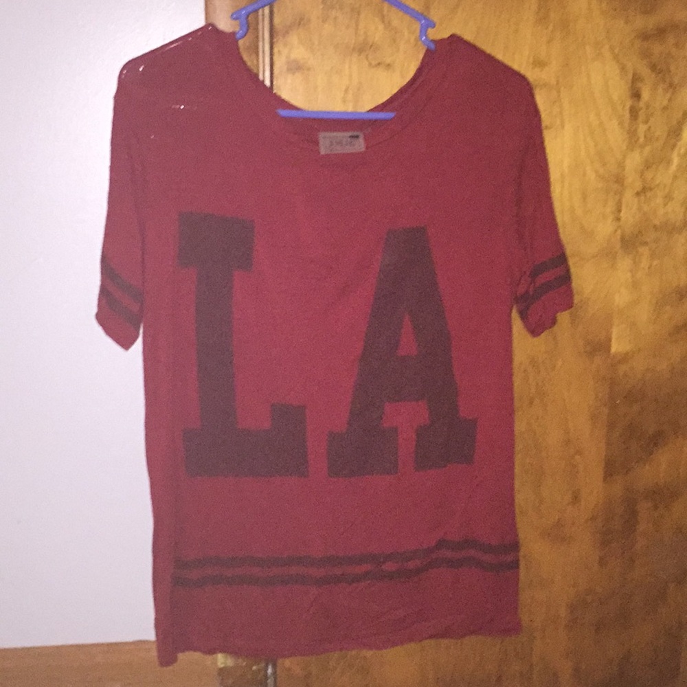 Maroon shirt sleeve t shirt